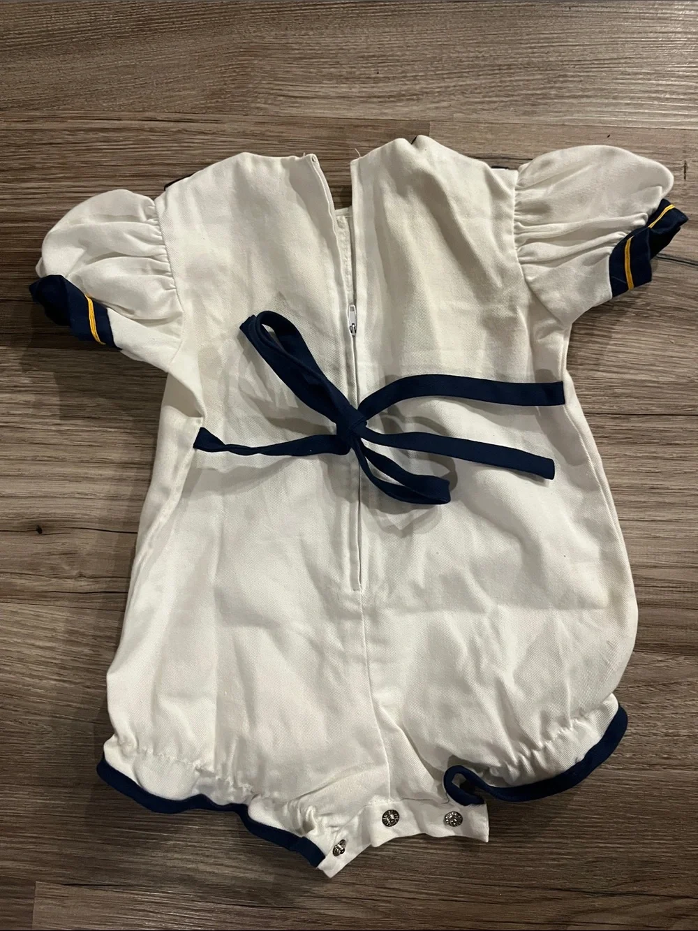 Petit Jouet vintage Nautical Anchor Baby One-Piece Romper - White & Navy